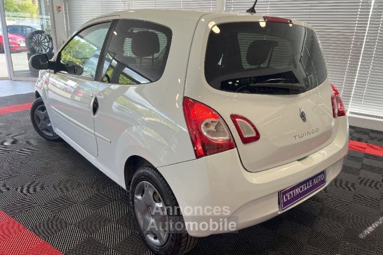 Renault Twingo II 1.2 LEV 16v 75 eco2 Purple - <small></small> 5.990 € <small>TTC</small> - #3