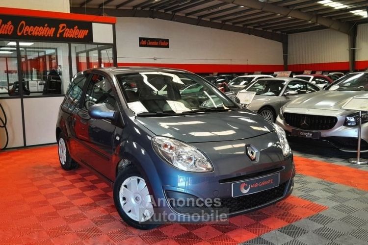 Renault Twingo II 1.2 LEV 16V 75CH EXPRESSION - <small></small> 5.990 € <small>TTC</small> - #1