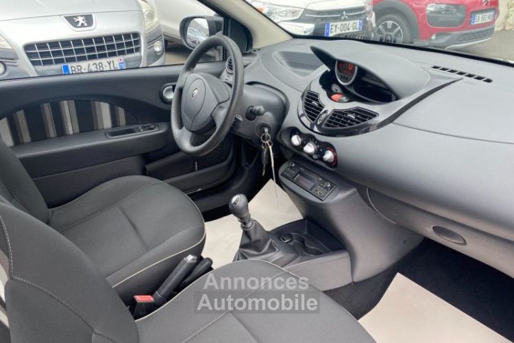 Renault Twingo II 1.2 LEV 16V 75CH LIMITED ECO² - <small></small> 5.990 € <small>TTC</small> - #4