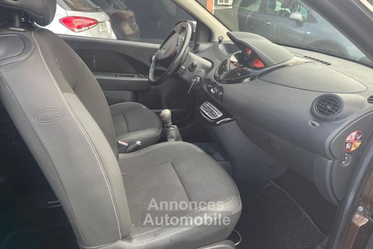 Renault Twingo II 1.2 LEV 16V 75CH NIGHT&DAY ECO² - <small></small> 5.990 € <small>TTC</small> - #8