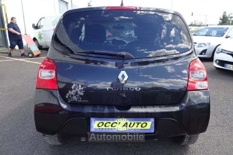 Renault Twingo II 1.5 dCi 65 eco2 NightetDay - <small></small> 4.990 € <small>TTC</small> - #5