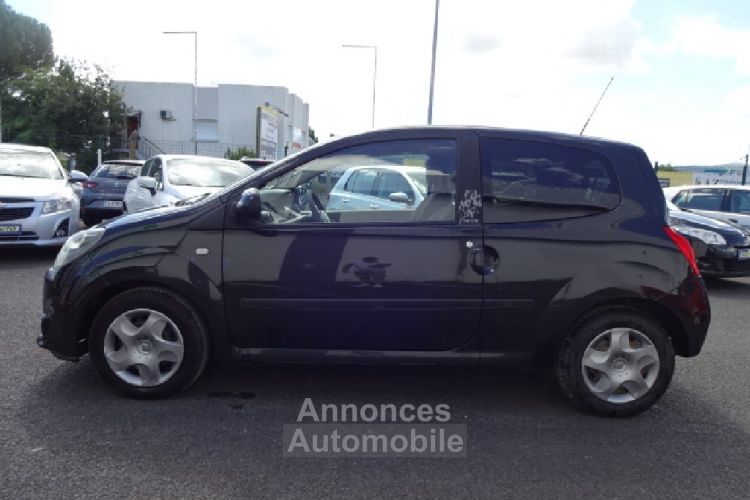 Renault Twingo II 1.5 dCi 65 eco2 NightetDay - <small></small> 4.990 € <small>TTC</small> - #8