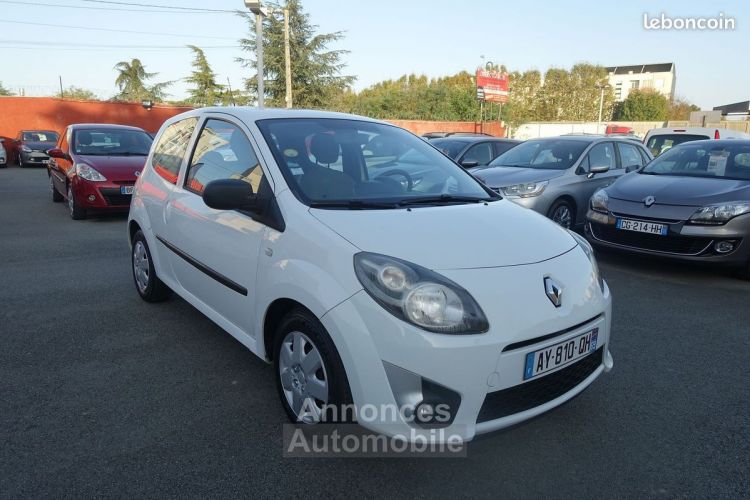 Renault Twingo II 1.5 DCI 65CH EXPRESSION - <small></small> 4.490 € <small>TTC</small> - #15