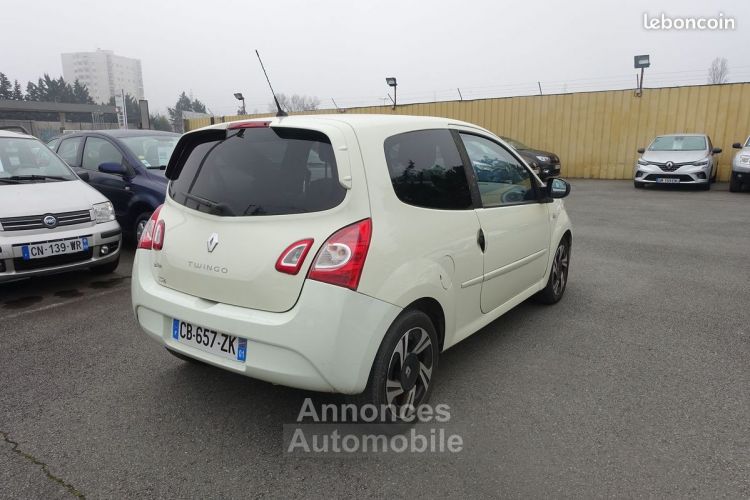 Renault Twingo II 1.5 DCI 85CH DYNAMIQUE ECO² - <small></small> 5.490 € <small>TTC</small> - #4