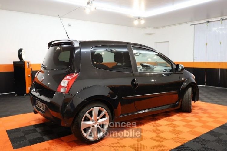 Renault Twingo II 1.6 16V 133CH SPORT - <small></small> 6.990 € <small>TTC</small> - #3