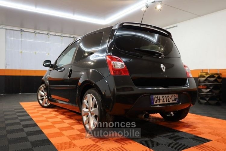 Renault Twingo II 1.6 16V 133CH SPORT - <small></small> 6.990 € <small>TTC</small> - #4