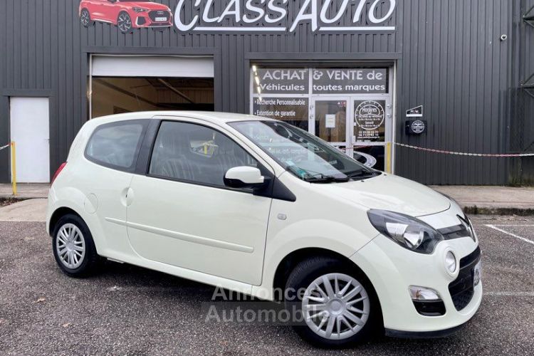 Renault Twingo II (2) 1.2 16 v 75 CV ÉDITION PURPLE TBE - <small></small> 5.490 € <small>TTC</small> - #1