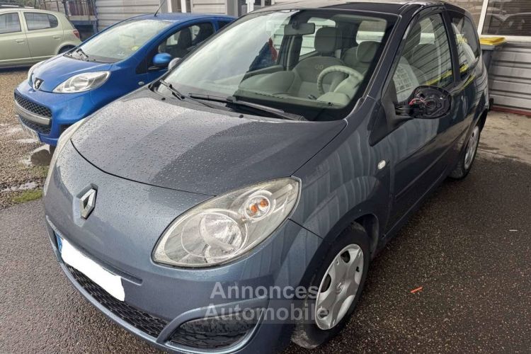 Renault Twingo II (C44) 1.2 16v 75ch Expression - <small></small> 5.990 € <small>TTC</small> - #1