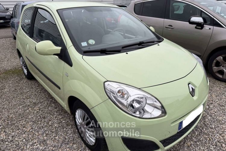 Renault Twingo II (C44) 1.2 16v 75ch Trend - <small></small> 4.990 € <small>TTC</small> - #2