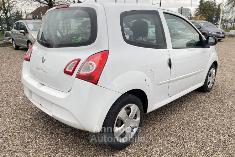 Renault Twingo II (C44) 1.2 LEV 16v 75ch Access eco² - <small></small> 4.990 € <small>TTC</small> - #3