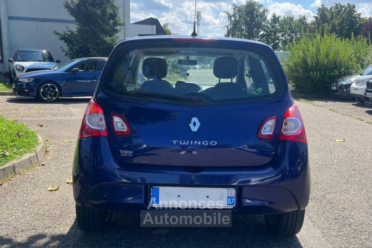 Renault Twingo II (C44) 1.2 LEV 16v 75ch Dynamique eco² - <small></small> 4.490 € <small>TTC</small> - #6