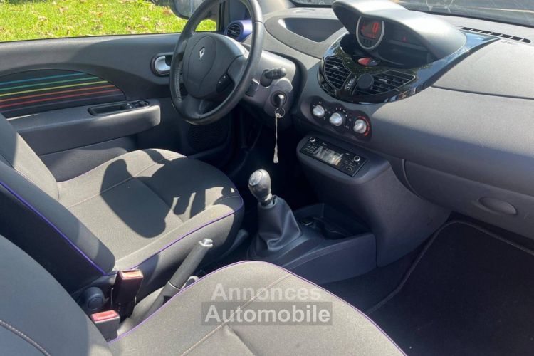 Renault Twingo II (C44) 1.2 LEV 16v 75ch Dynamique eco² - <small></small> 4.490 € <small>TTC</small> - #8