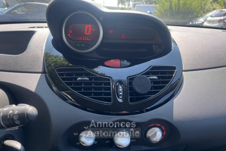 Renault Twingo II (C44) 1.2 LEV 16v 75ch Dynamique eco² - <small></small> 4.490 € <small>TTC</small> - #13