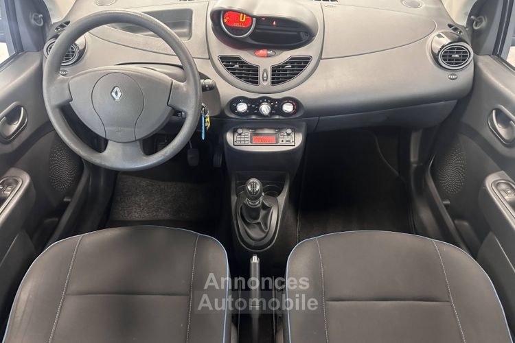 Renault Twingo II (C44) 1.2 LEV 16v 75ch Limited eco² - <small></small> 8.990 € <small>TTC</small> - #17