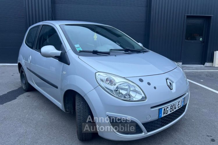 Renault Twingo II (C44) 1.5 dCi 65ch Dynamique - <small></small> 3.990 € <small>TTC</small> - #2