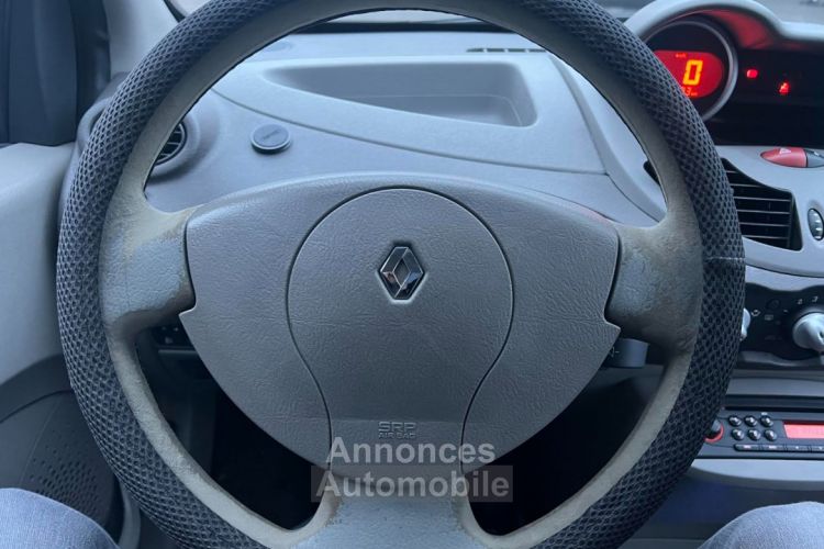 Renault Twingo II (C44) 1.5 dCi 65ch Dynamique - <small></small> 3.990 € <small>TTC</small> - #5