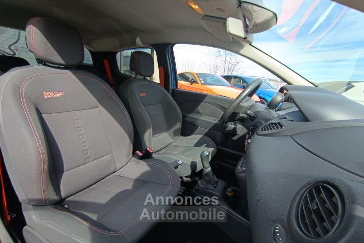 Renault Twingo II RS 1.6 i 133 cv CUP - <small></small> 10.479 € <small>TTC</small> - #15