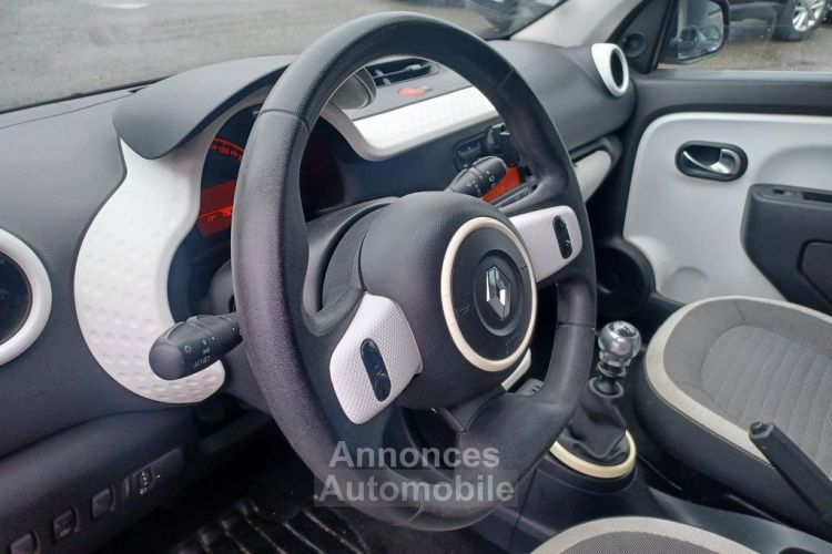 Renault Twingo III 0.9 TCe eco2 S&S 90 cv LIMITED 5 PORTES - HISTORIQUE A JOUR FINANCEMENT POSSIBLE - <small></small> 8.390 € <small>TTC</small> - #17