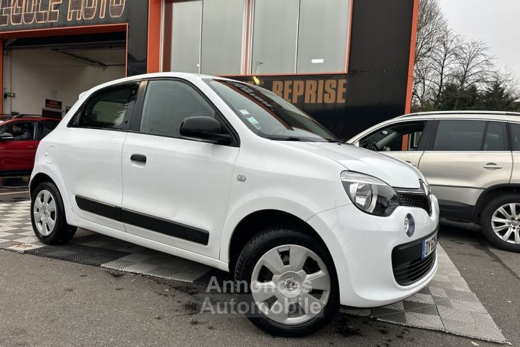 Renault Twingo III 1.0 SCE 70CH STOP&START ZEN ECO² - <small></small> 6.990 € <small>TTC</small> - #1