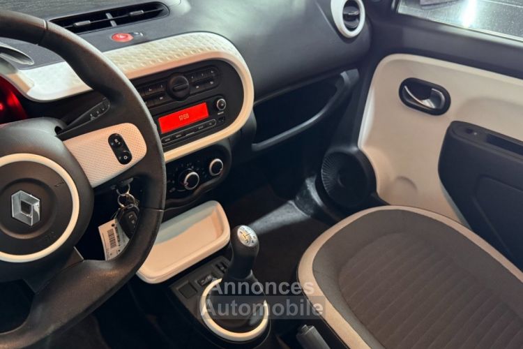 Renault Twingo III BC Limited 2017 70 ch 1.0 SCe Limiteur Climatisation - <small></small> 7.990 € <small>TTC</small> - #21