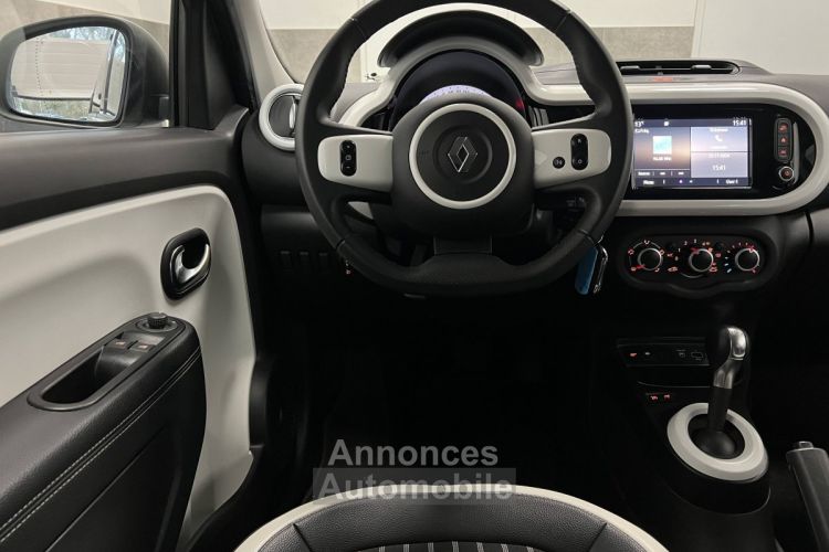 Renault Twingo III (C07) 0.9 TCe 90ch Intens EDC / À PARTIR DE 158,45 € * - <small></small> 14.990 € <small>TTC</small> - #18