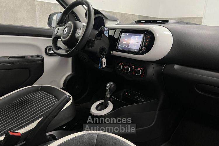 Renault Twingo III (C07) 0.9 TCe 90ch Intens EDC / À PARTIR DE 158,45 € * - <small></small> 14.990 € <small>TTC</small> - #21