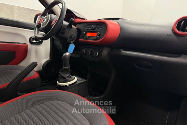 Renault Twingo III (C07) 1.0 SCe 70ch Stop&Start Zen eco² / À PARTIR DE 121,54 € * - <small></small> 11.990 € <small>TTC</small> - #20