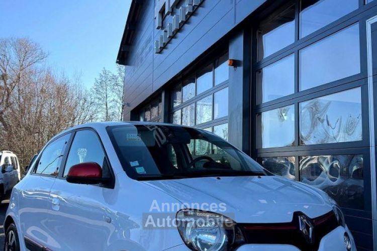 Renault Twingo III (C07) 1.0 SCe 70ch Stop&Start Zen eco² / À PARTIR DE 121,54 € * - <small></small> 11.990 € <small>TTC</small> - #36