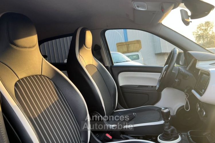 Renault Twingo III Phase 2 0.9 TCe 95 cv ,INTENS ,MOTEUR A CHAINE, APPLE/ANDROID CAR PLAY-GARANTIE-FINANCEMENT POSSIBLE - <small></small> 9.990 € <small>TTC</small> - #16