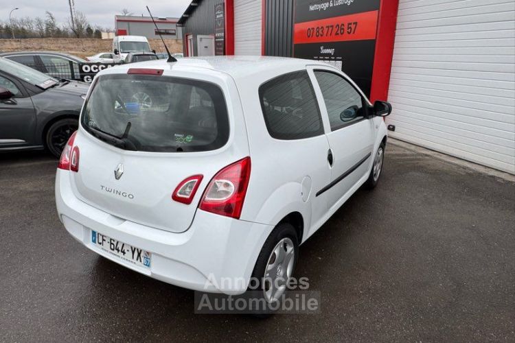 Renault Twingo phase 2 1.2 eco2 75 CV 16V lev garantie Clim- regulateur centralisée payement 4 fois sans frais - - <small></small> 3.390 € <small>TTC</small> - #2