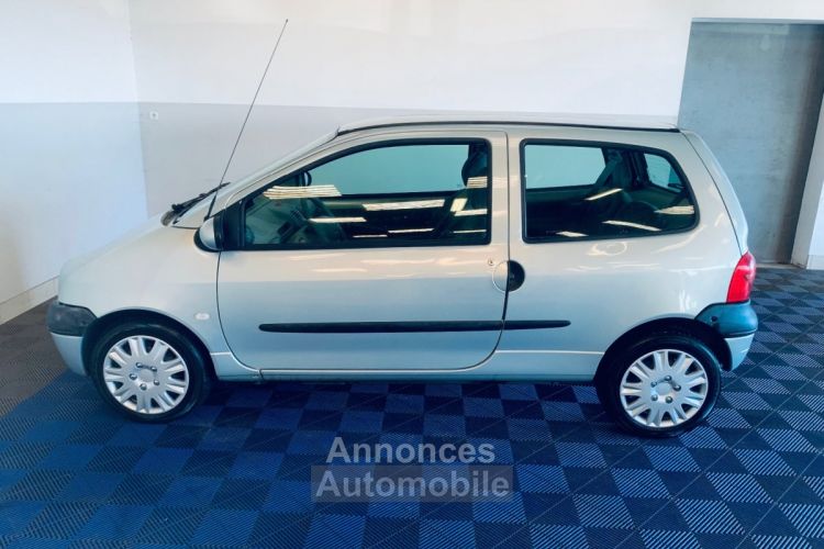 Renault Twingo phase 2 1.2i 60 ch - <small></small> 3.490 € <small>TTC</small> - #6