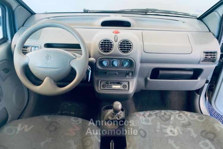 Renault Twingo phase 2 1.2i 60 ch - <small></small> 3.490 € <small>TTC</small> - #9