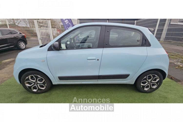 Renault Twingo R80 E-TECH ELECTRIC 80 42PPM 22KWH ACHAT-INTEGRAL AUTHENTIQUE BVA - <small></small> 12.990 € <small>TTC</small> - #12