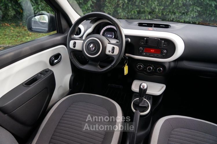 Renault Twingo Renault TWINGO III Intense 1.0 70ch - Première Main - 4 pneus Neufs - Garantie 12 Mois - Bluetooth - <small></small> 8.990 € <small>TTC</small> - #15