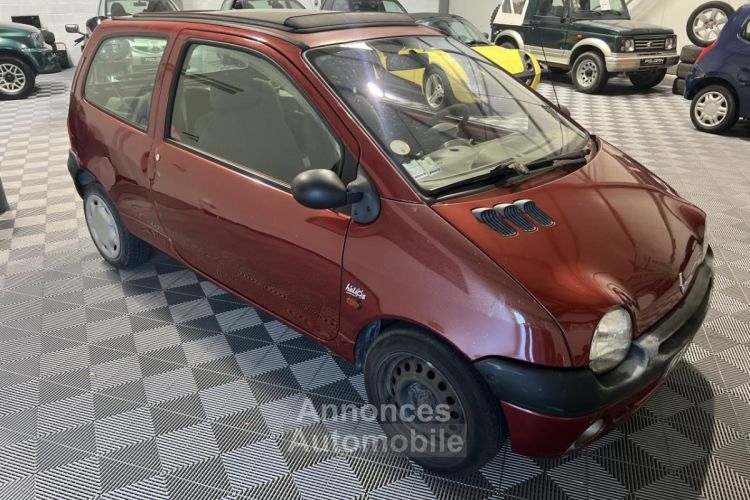 Renault Twingo Uniquement à vendre à PROS DE LAUTO - 1.2i - 60 Ch - Finition Hélios - <small></small> 600 € <small>TTC</small> - #2