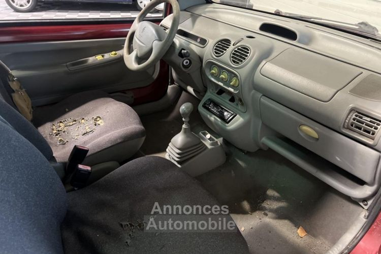 Renault Twingo Uniquement à vendre à PROS DE LAUTO - 1.2i - 60 Ch - Finition Hélios - <small></small> 600 € <small>TTC</small> - #6