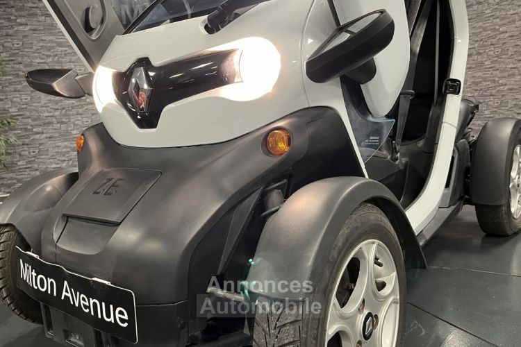 Renault Twizy Achat Intégral Intens blanc - <small></small> 4.990 € <small></small> - #20