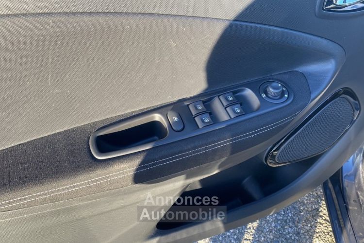 Renault Zoe INTENS CHARGE RAPIDE Q90 - <small></small> 8.490 € <small>TTC</small> - #13