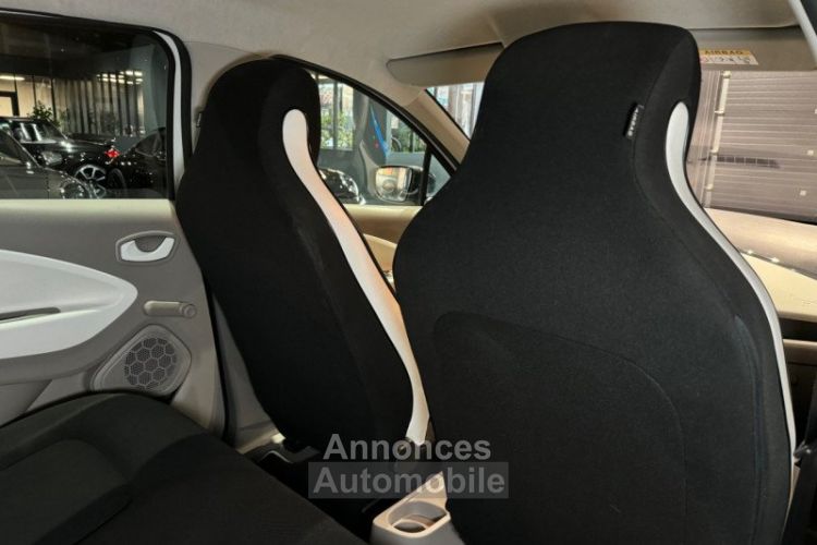 Renault Zoe LIFE CHARGE NORMALE - <small></small> 5.990 € <small>TTC</small> - #11