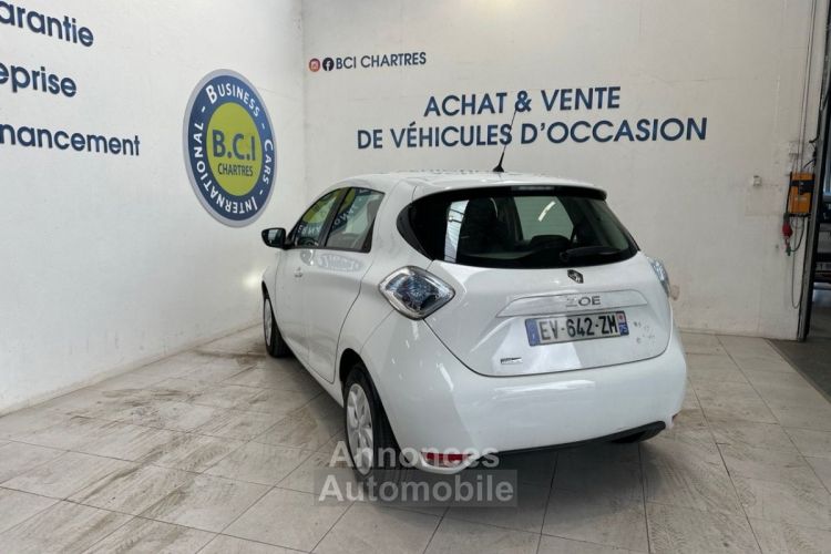 Renault Zoe LIFE CHARGE NORMALE ACHAT INTEGRAL R75 - <small></small> 8.490 € <small>TTC</small> - #5