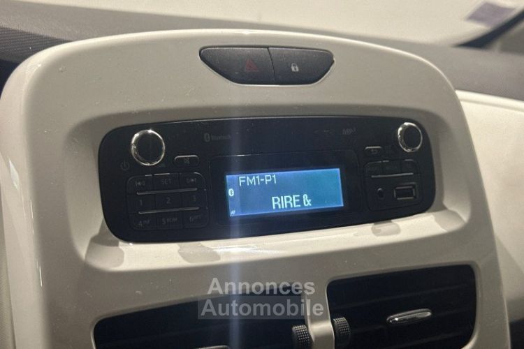 Renault Zoe LIFE CHARGE NORMALE R75 location de batterie - <small></small> 6.990 € <small>TTC</small> - #6