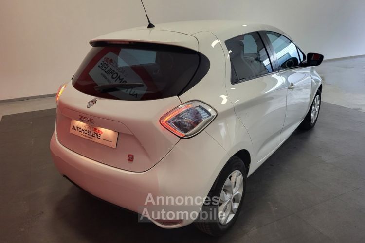 Renault Zoe LIFE TYPE2 22 kWh 90 CH BOÎTE AUTO - <small></small> 6.590 € <small>TTC</small> - #7