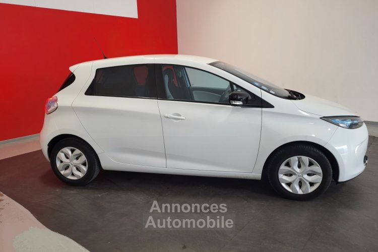 Renault Zoe LIFE TYPE2 22 kWh 90 CH BOÎTE AUTO - <small></small> 6.590 € <small>TTC</small> - #8