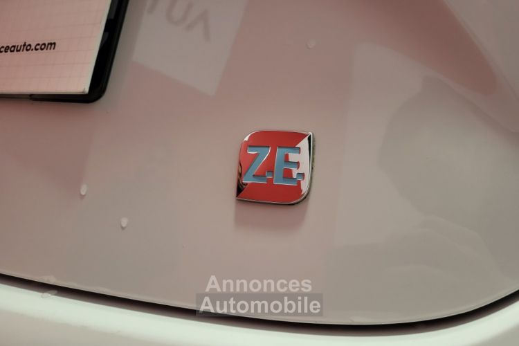 Renault Zoe LIFE TYPE2 22 kWh 90 CH BOÎTE AUTO - <small></small> 6.590 € <small>TTC</small> - #24