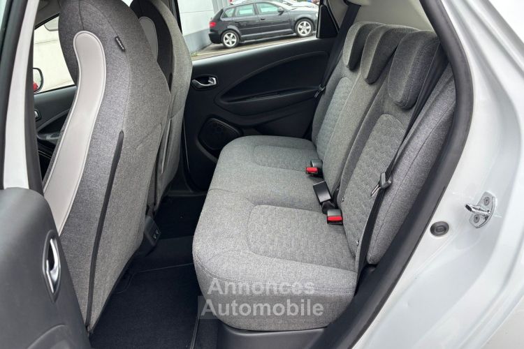 Renault Zoe R110 52KWh FINITION ZEN / ELECTRIQUE / 2E MAIN / BATTERIE LOUEE / - <small></small> 8.490 € <small>TTC</small> - #18