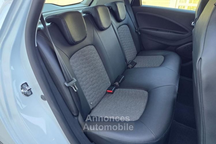 Renault Zoe R110 ZE 52KWH ACHAT-INTEGRAL CHARGE-NORMALE INTENS - <small></small> 12.490 € <small>TTC</small> - #11