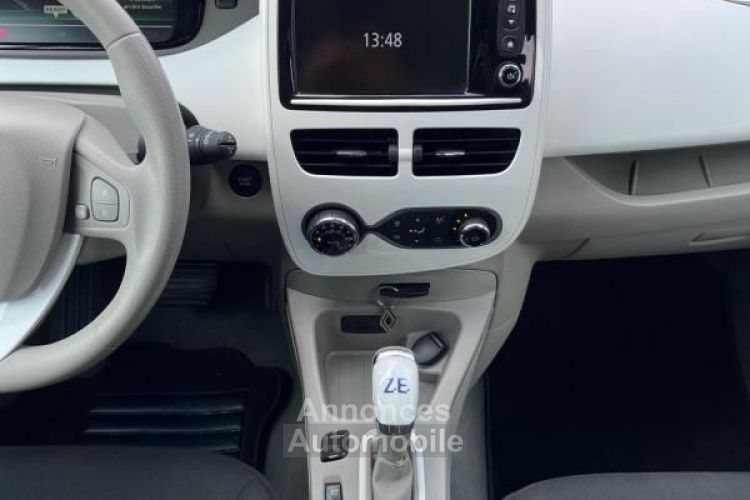 Renault Zoe R240 ZE 90 CH 22KWH ZEN LOCATION DE BATTERIE - <small></small> 4.990 € <small>TTC</small> - #19