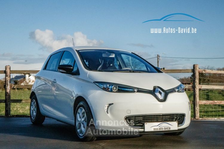 Renault Zoe Z.E. 22 kWh - AIRCO - CRUISECONTROL - ISOFIX - PARKEERSENSOREN - BTW AFTREKBAAR - <small></small> 9.999 € <small>TTC</small> - #1