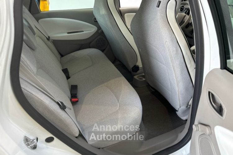 Renault Zoe ZEN CHARGE NORMALE R90 ACHAT INTEGRAL MY19 - <small></small> 11.490 € <small>TTC</small> - #15