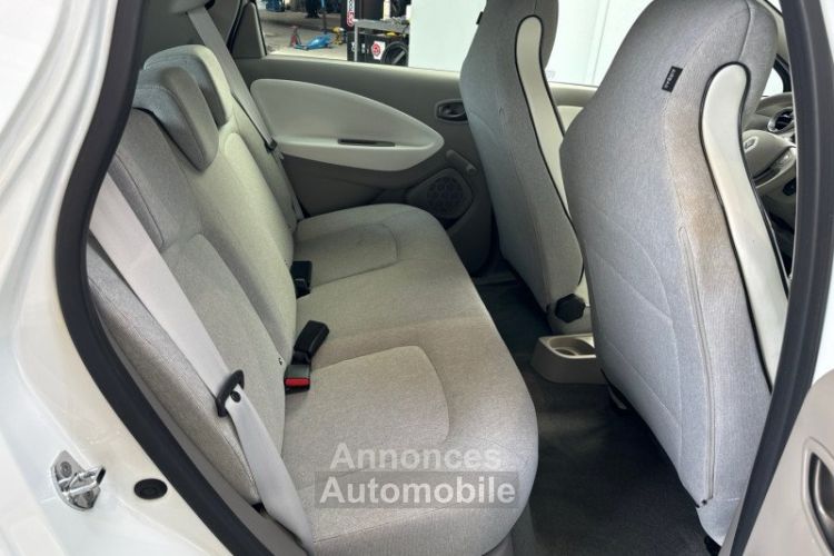 Renault Zoe ZEN CHARGE NORMALE R90 ACHAT INTEGRAL MY19 - <small></small> 11.990 € <small>TTC</small> - #12